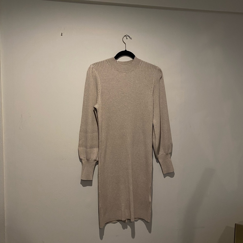Banana republic cream sweater dress